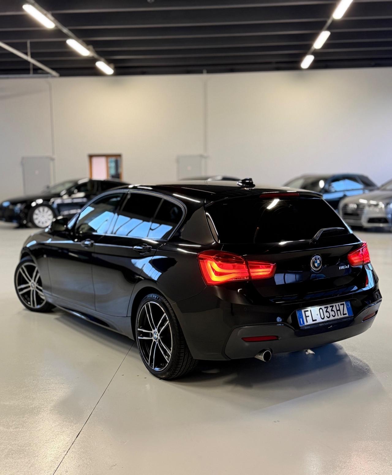 Bmw 116 116d 5p. Msport