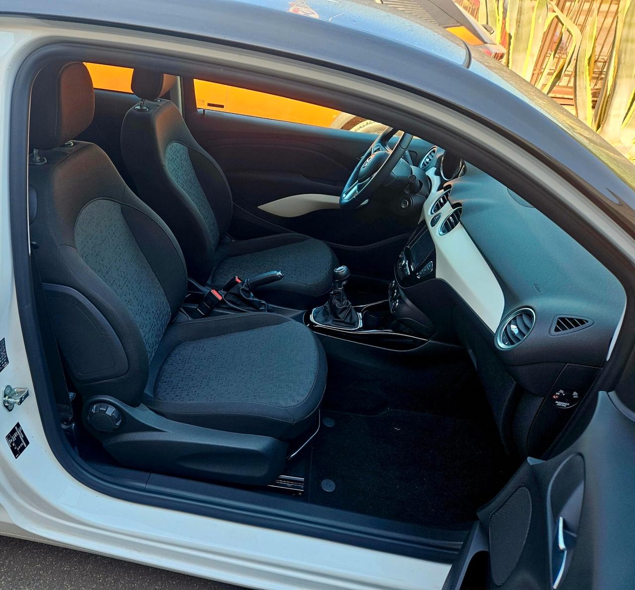 Opel Adam 1.4 87 CV GPL Tech Air