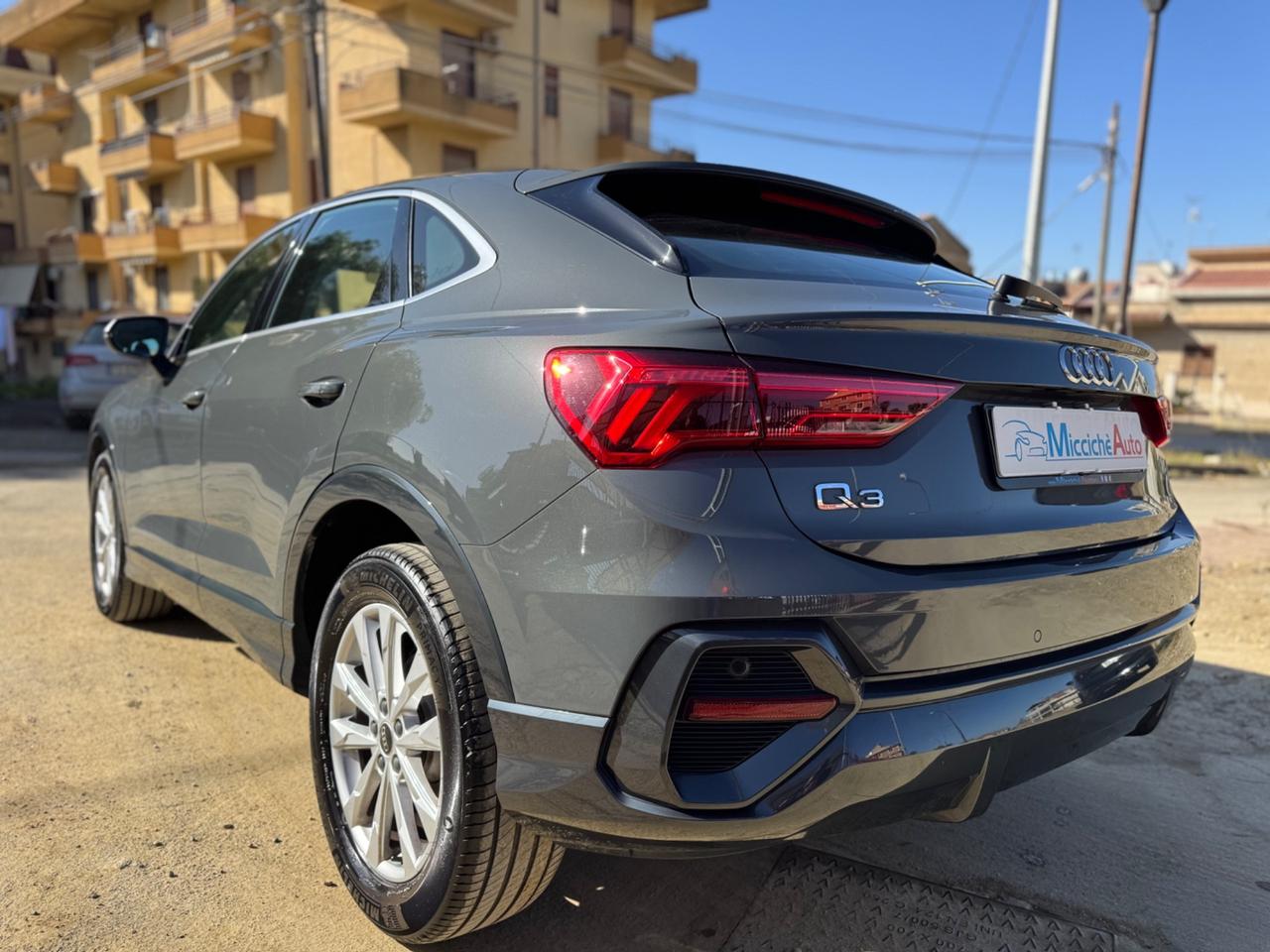 AUDI Q3 SPB SPORTBACK 2.0 TDI 150 CV FULL IVA ESPOSTA