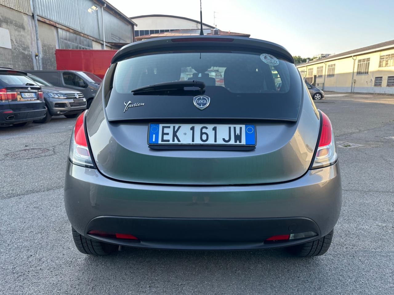 LANCIA YPSILUM BENZINA NEOPATENTATI
