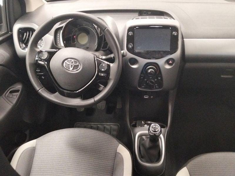 Toyota Aygo 1.0 VVT-i x-play