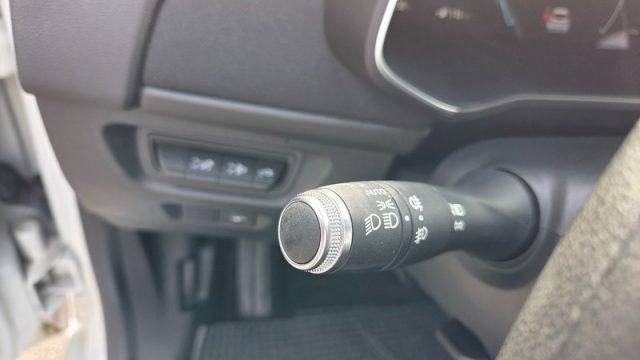 RENAULT ZOE Life R110 PERMUTE OK NEOPATENTATI