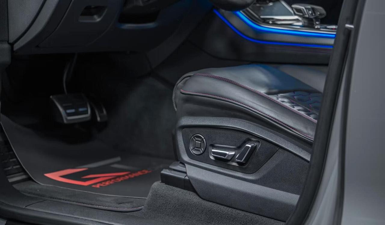 Audi RS Q8 RSQ8 Nardo 23" Pano RS-Design Sport-Exh Matrix