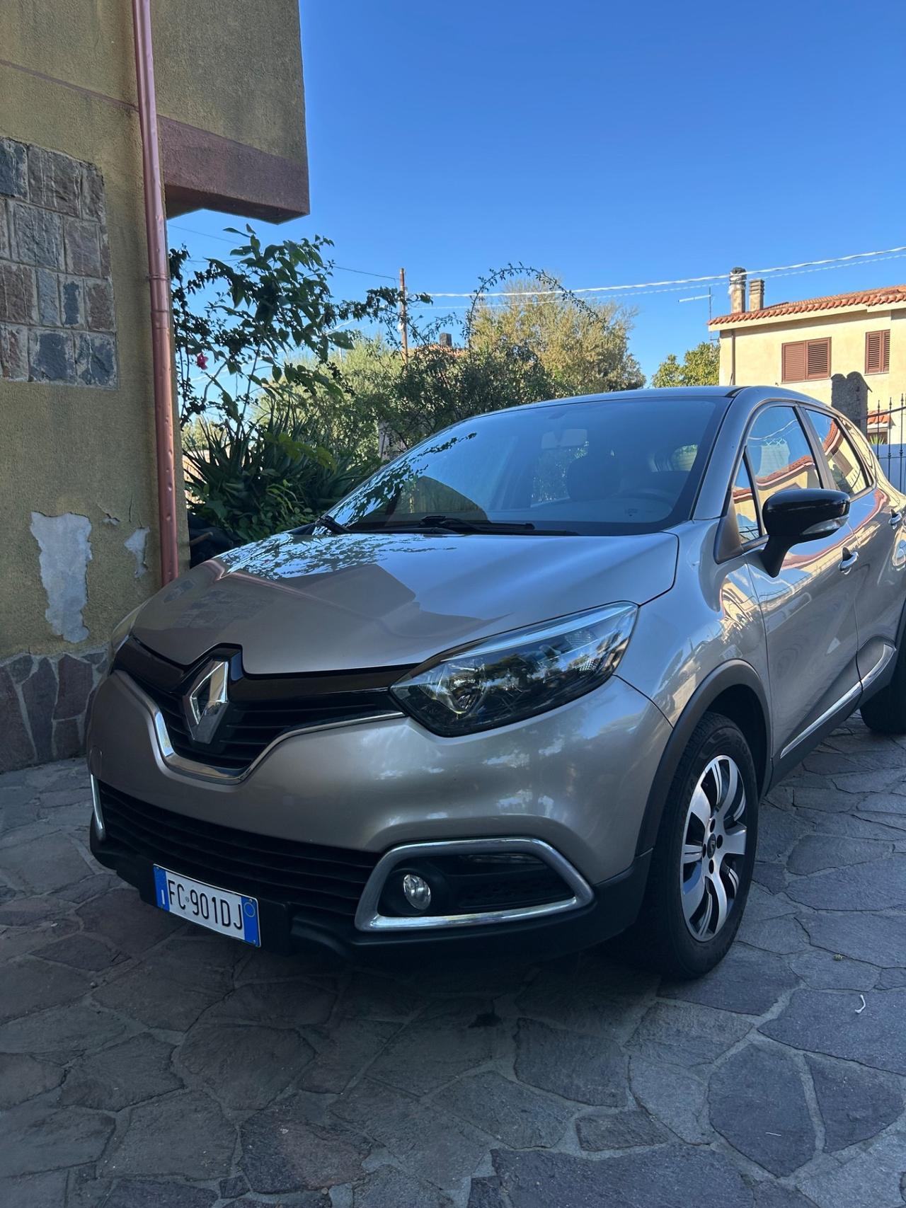 Renault Captur dCi 8V 90 CV Start&Stop Energy Iconic