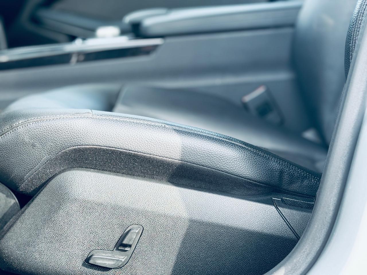 Mercedes-benz E 220 CDI BlueEFFICIENCY Avantgarde AMG