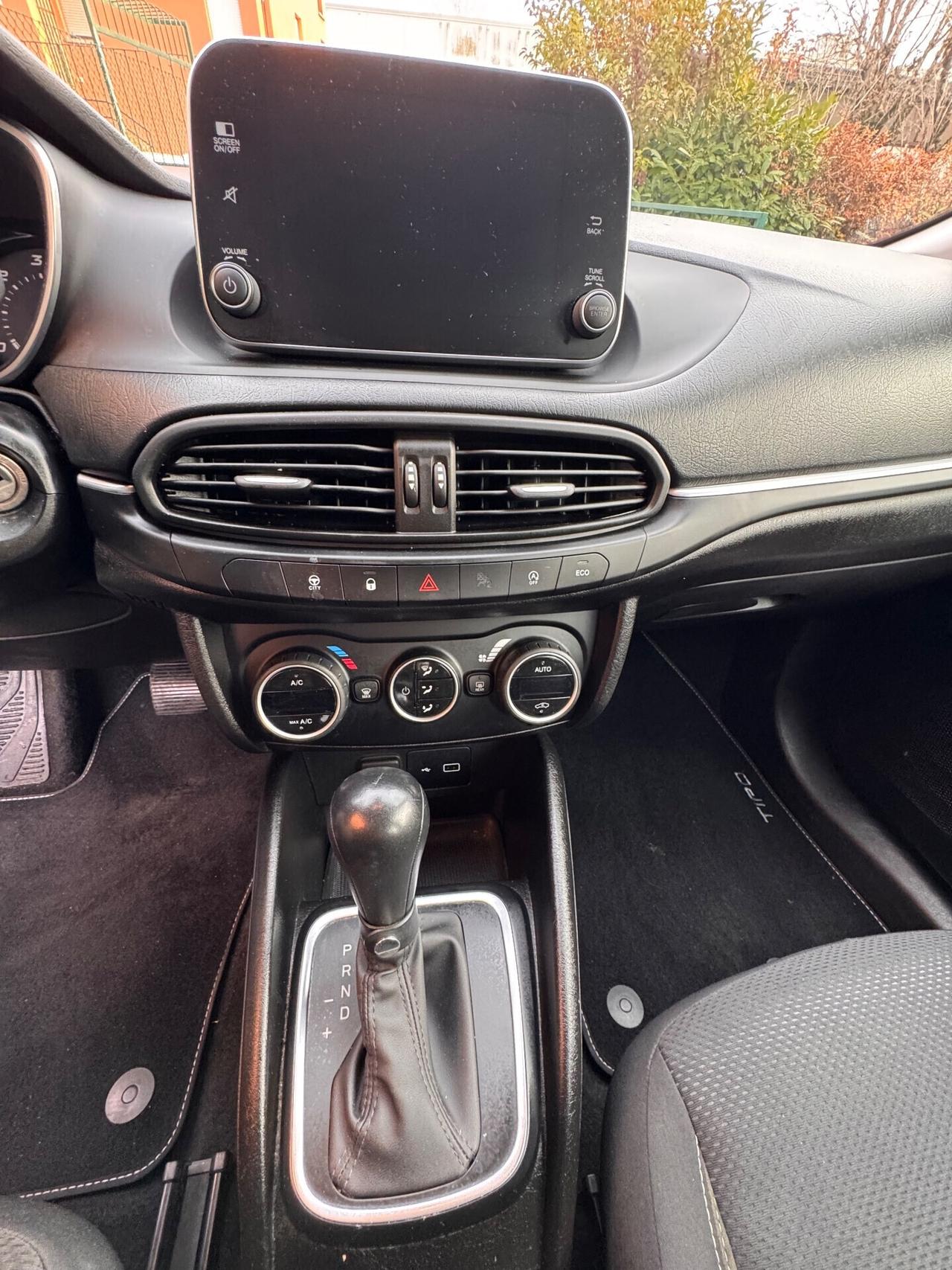 Fiat Tipo 1.6 Mjt S&S SW City Life