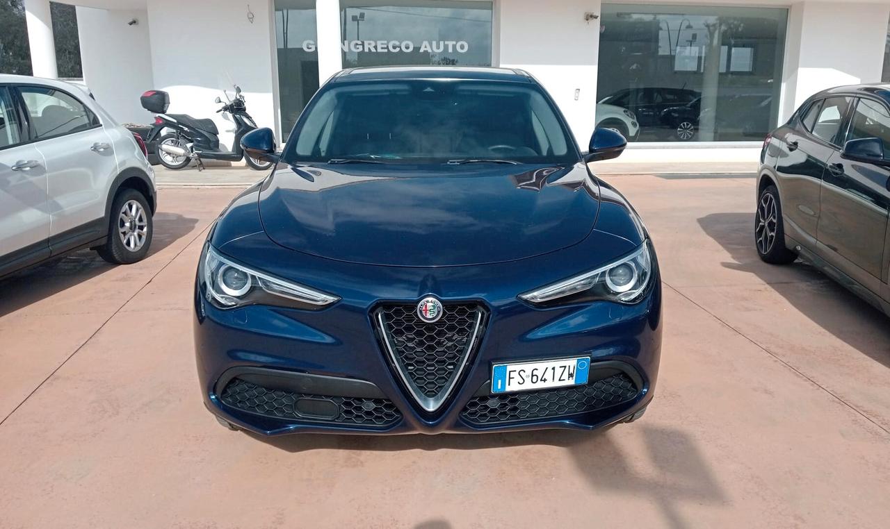 Alfa Romeo Stelvio 2.2 Turbodiesel 210 CV AT8 Q4 Executive