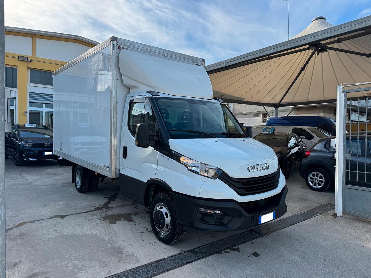 Daily 35C14 CASSONE ANNO 2024 PARI NUOVO