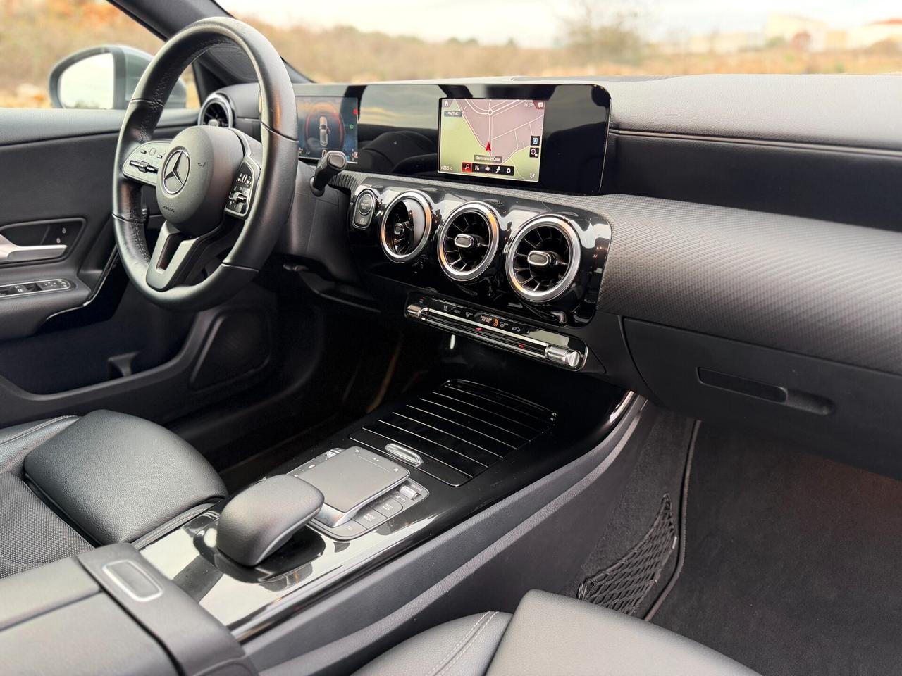 Mercedes-benz A 180 d Automatic 116cv auto 32.000km