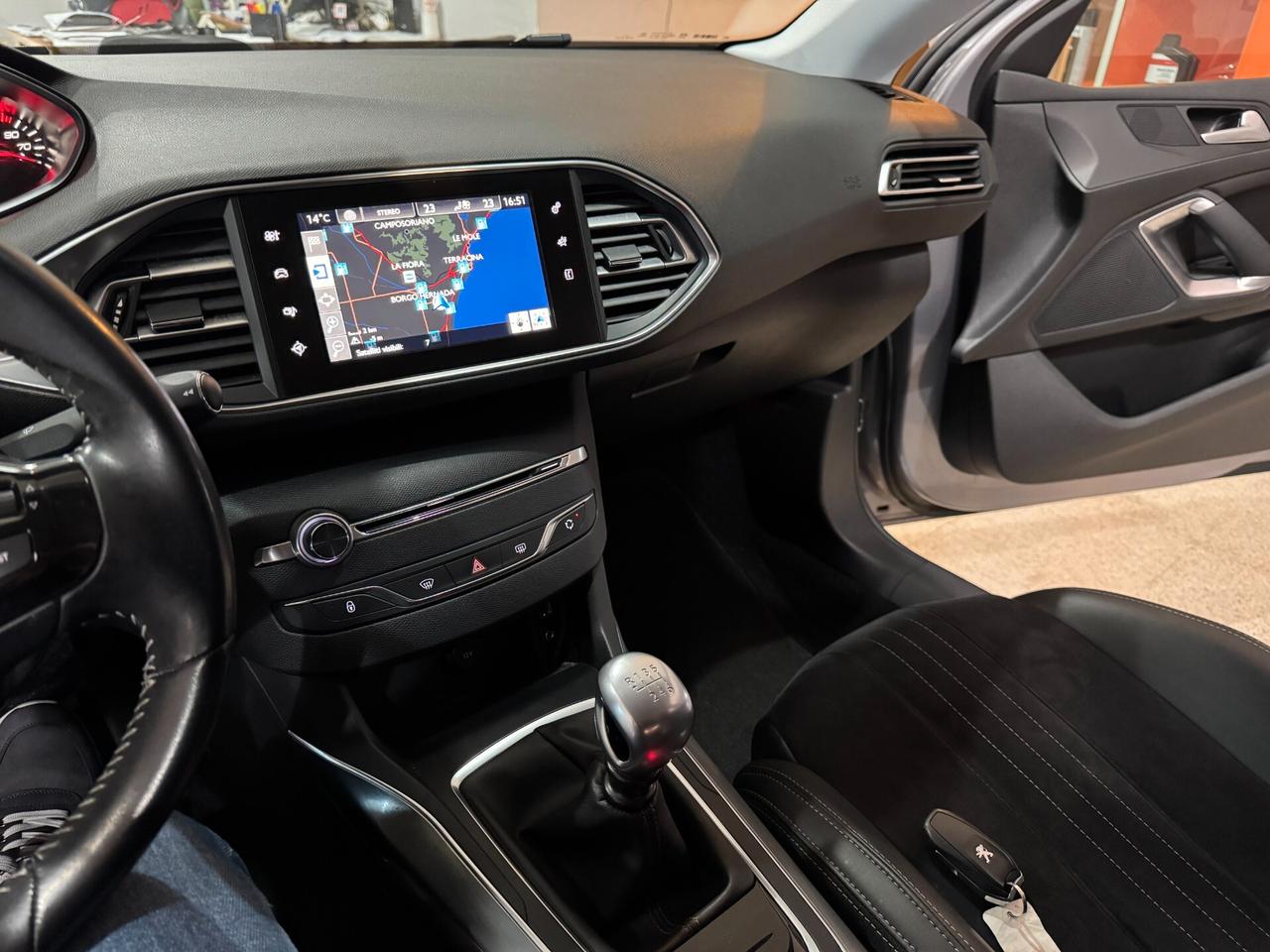 Peugeot 308 BlueHDi 120 cv. GT Line NAVI-NEOPATENTATI