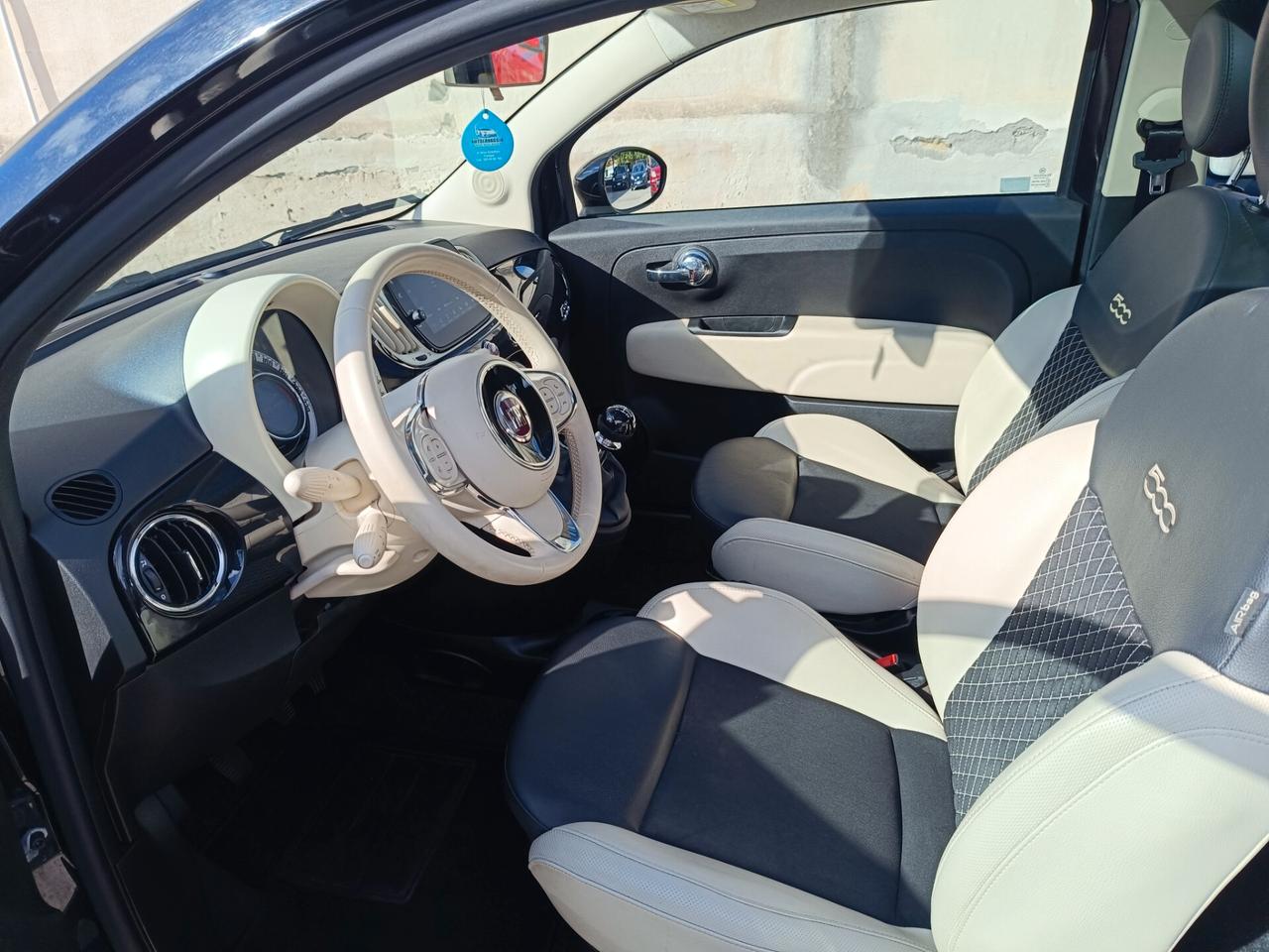 Fiat 500 1.0 Hybrid Dolcevita