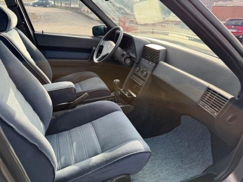 Alfa Romeo 164 2.0i Twin Spark