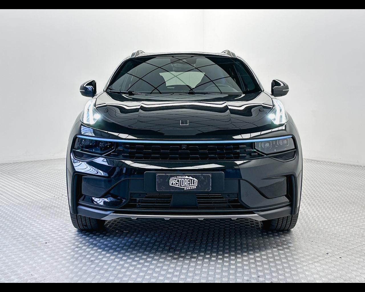 LYNK&CO 01 - 01 PHEV