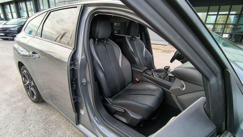 Peugeot 308 SW 1.2 Allure PureTech 130 CV S&S