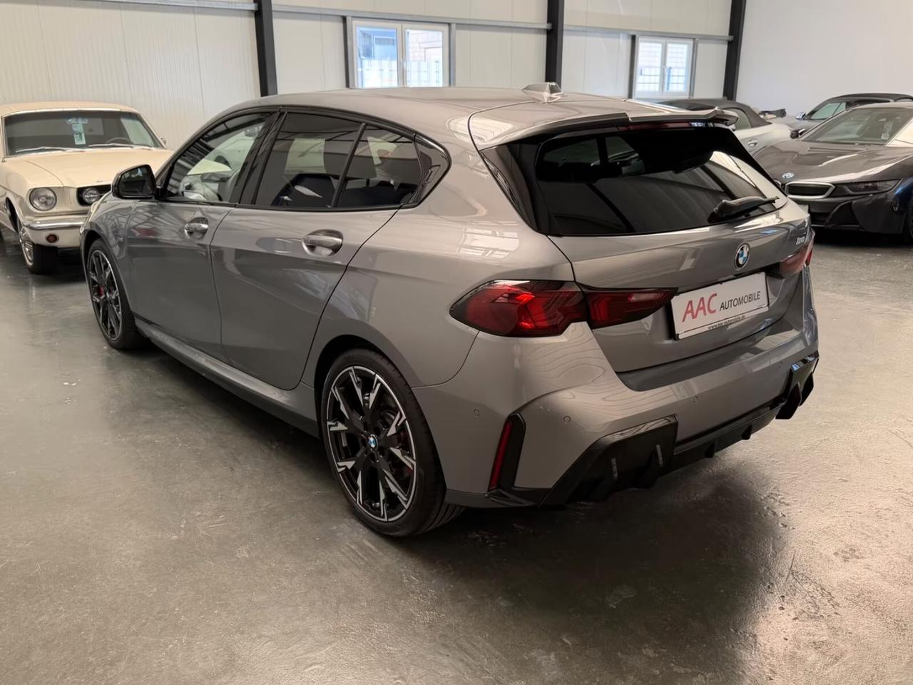 Bmw 120 BMW*120i*M-Sport*Pro*HEAD-UP*19"*LED*LASER*