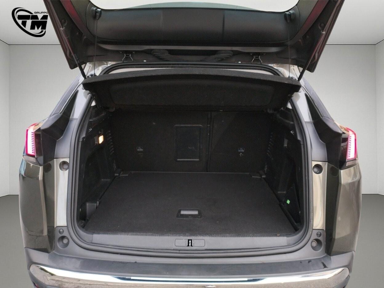 Peugeot 3008 1.2 puretech t Allure s