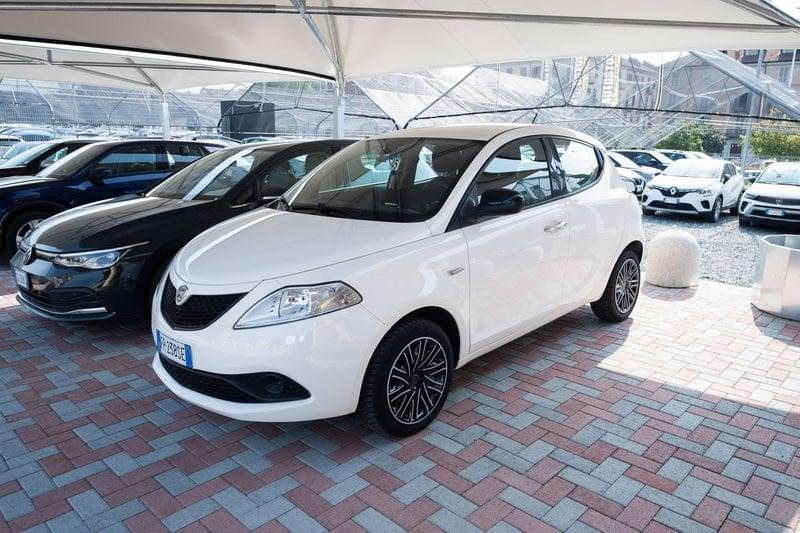 Lancia Ypsilon III 2015 1.2 Gold 69cv my18
