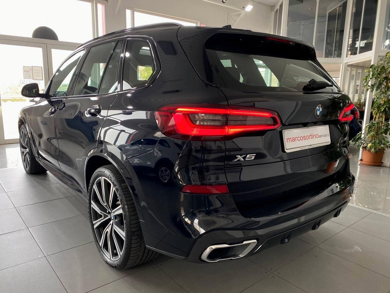 BMW X5 X-Drive 3.0 D 265CV 48V MHEV + TETTO