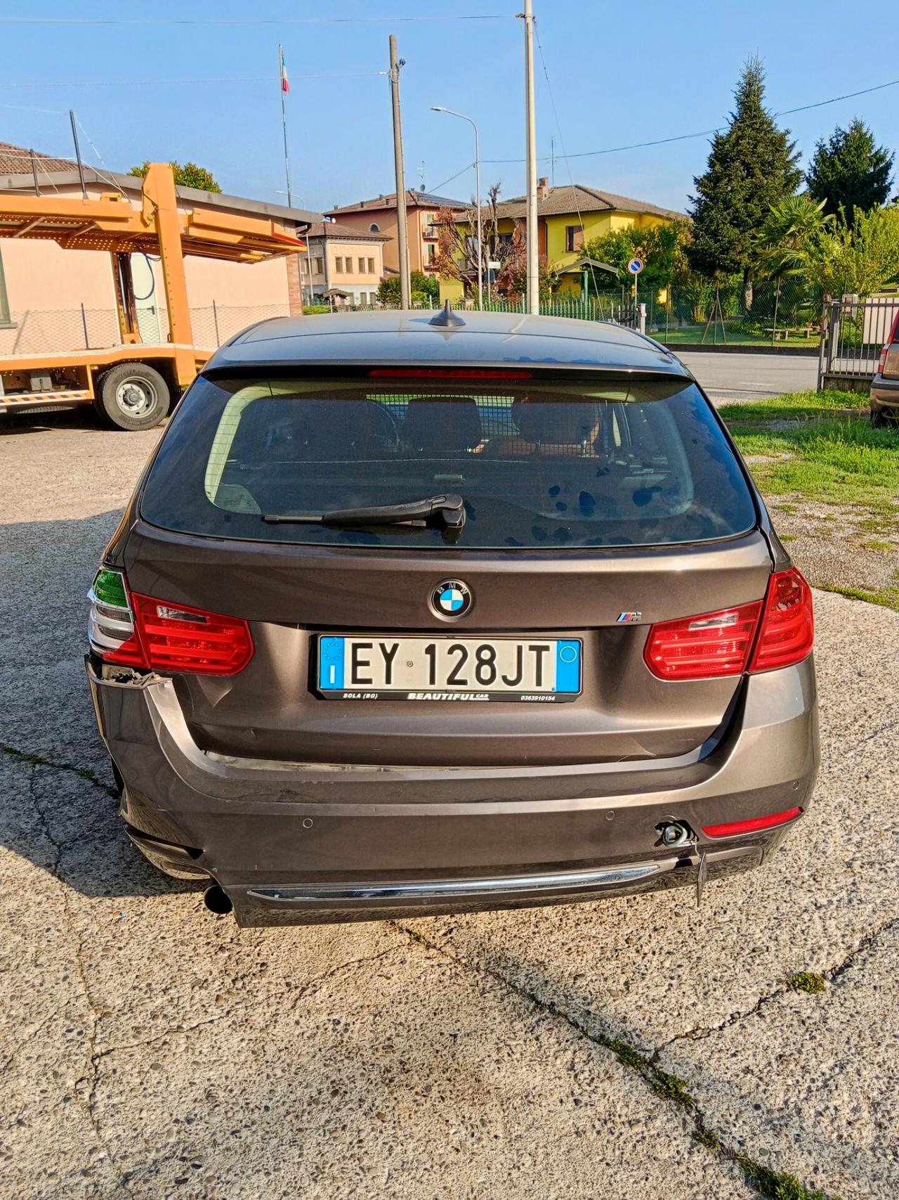 Bmw 318d Touring Luxury Automatica CRASH/ SINISTRATA