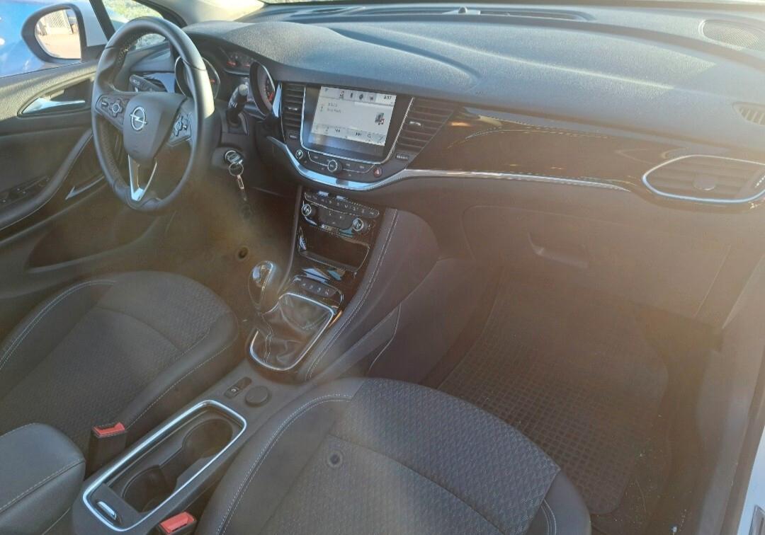 Opel Astra 1.6 Turbo SHT 200CV Start&Stop 5 porte Innovation