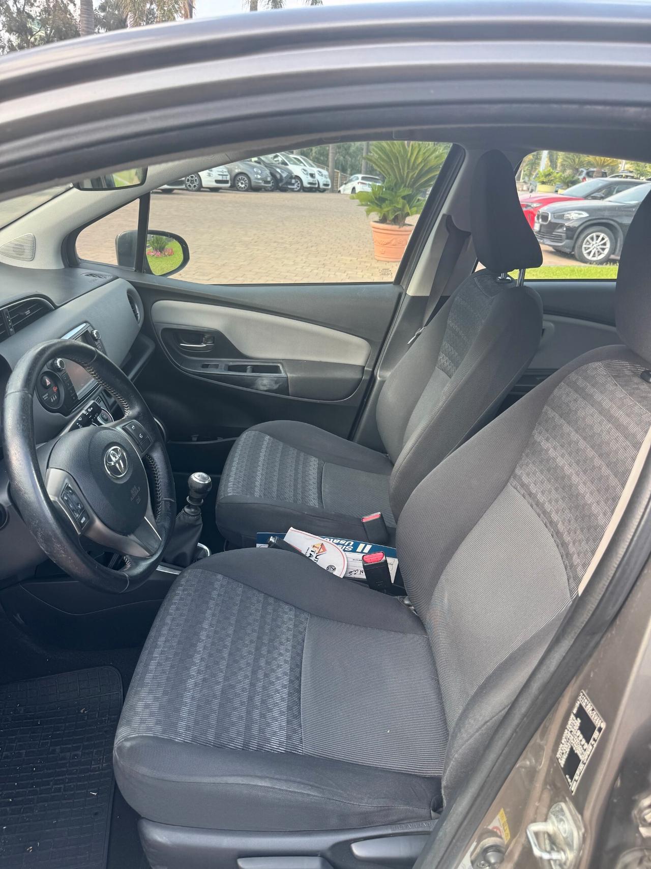Toyota Yaris 1.4 D-4D 5 porte Lounge