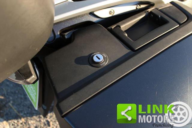 BMW R 1200 RT Gran Turismo Bialbero