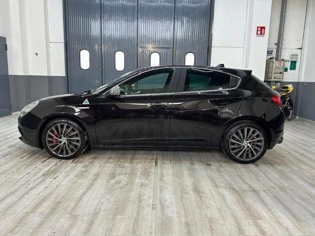 Alfa Romeo Giulietta 1750 Turbo TCT Quadrifoglio Verde