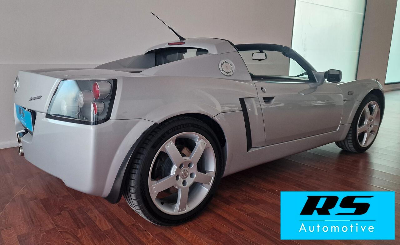 Opel Speedster 2.2 16V