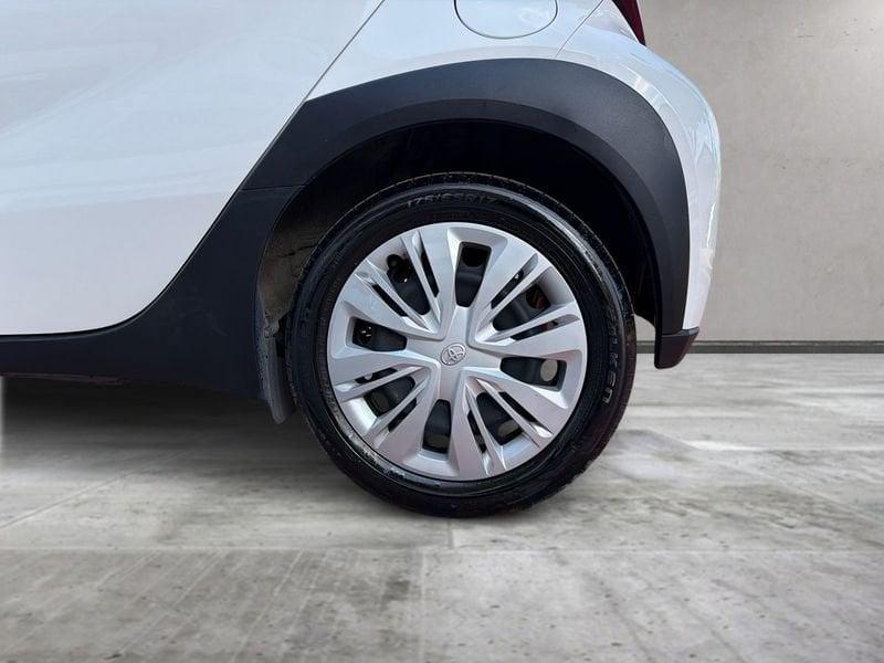Toyota Aygo X Aygo X 1.0 Active 72cv