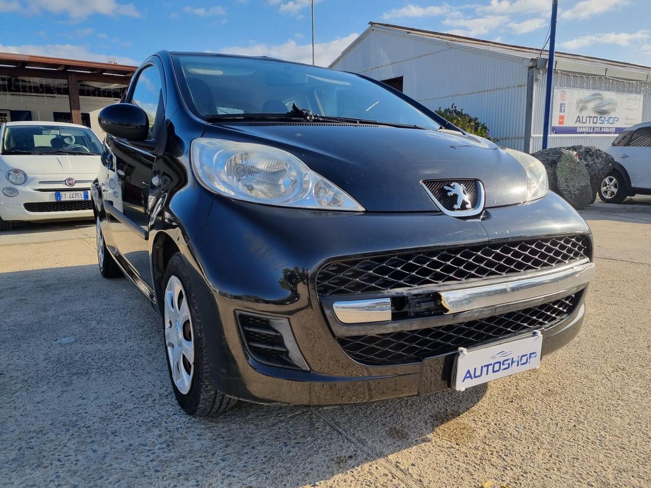 Peugeot 107 1.0 68CV 3p. Sweet Years