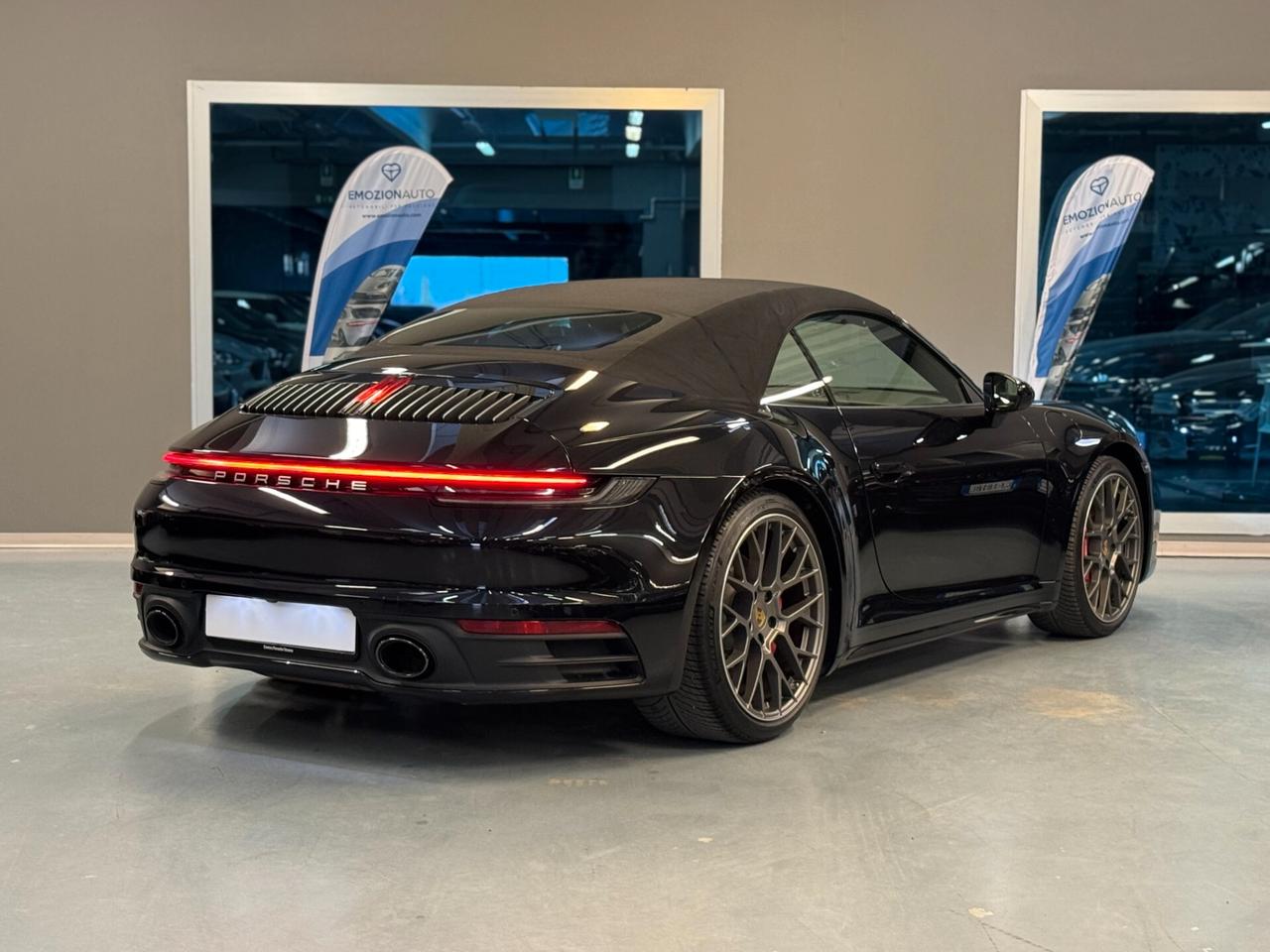 Porsche 911 992 PROMO - CARRERA 4S CABRIO LIFT MATRIX FULL PELLE