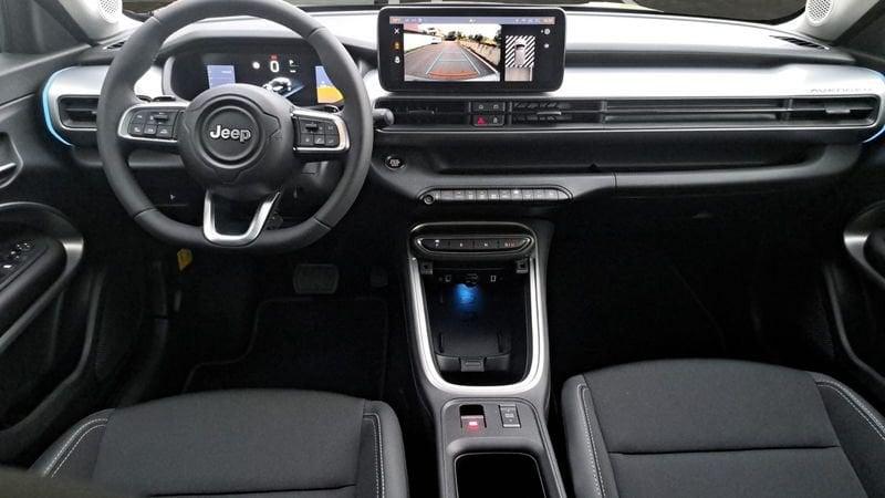 Jeep Avenger 1.2 MHEV SUMMIT-TETTO APRIBILE/PELLE