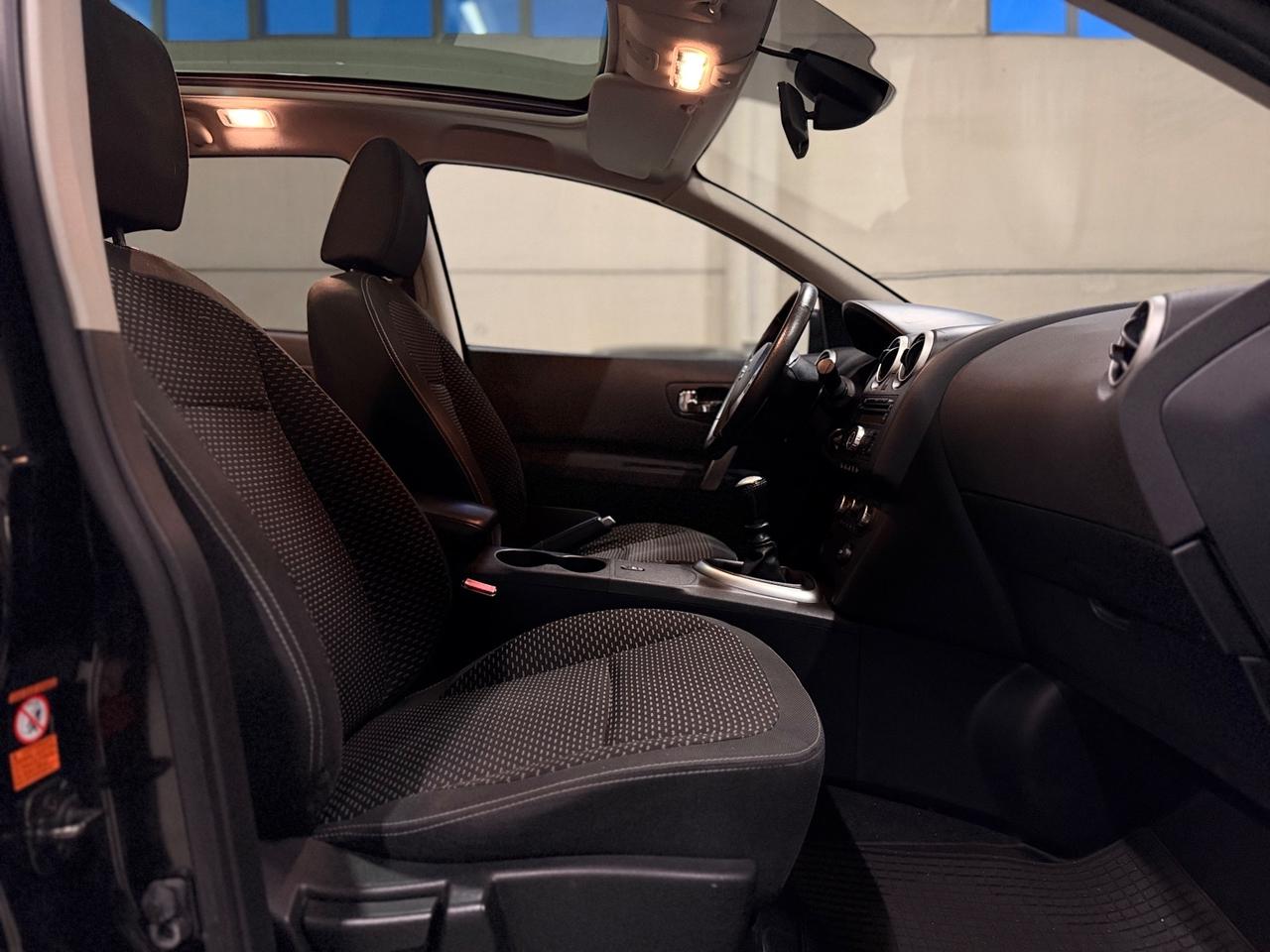 Nissan Qashqai Qashqai+2 2.0 dCi DPF Acenta 7 POSTI