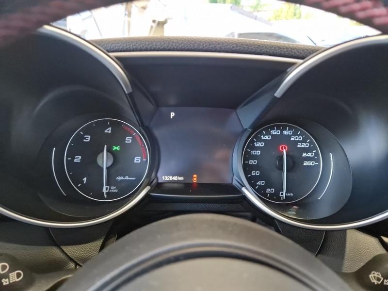 ALFA ROMEO GIULIA 2.2 TURBO DIESEL 160 CV BUSINESS AT8 SPRINT 4 PORTE BERLINA