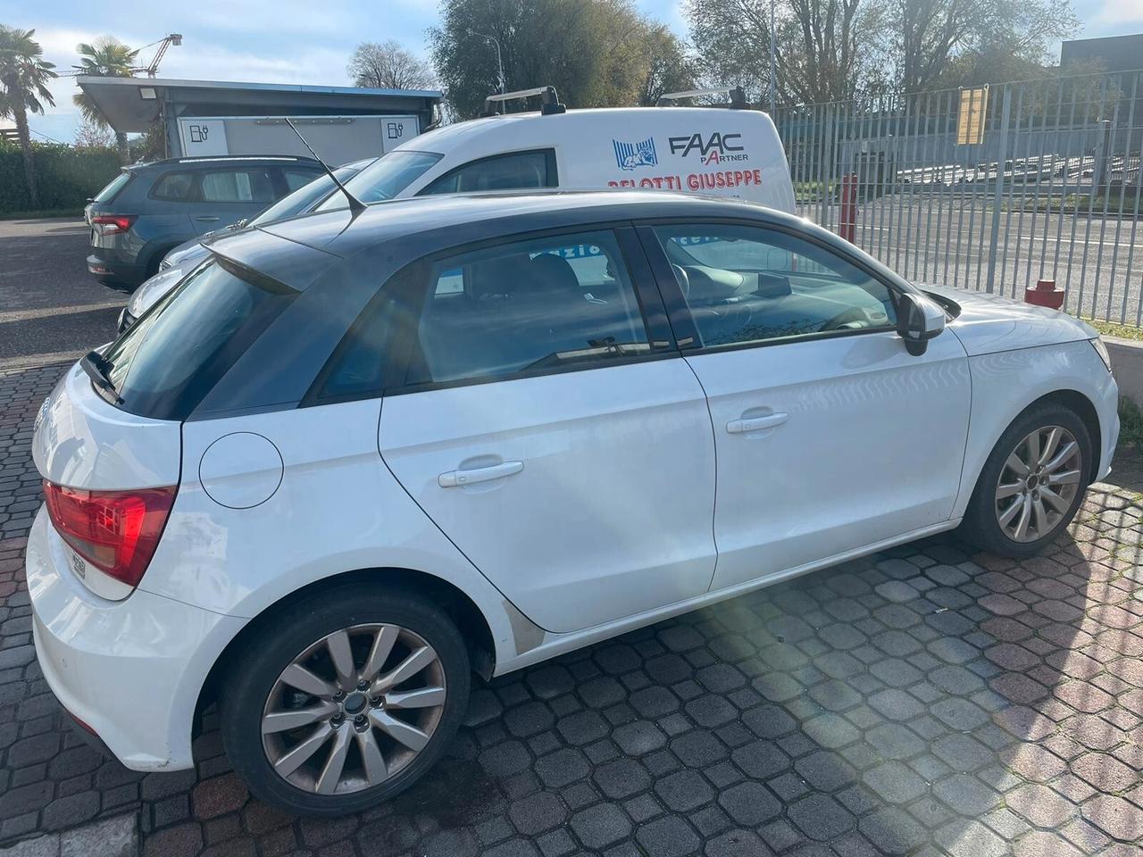 Audi A1 Admired 70kW (95cv)