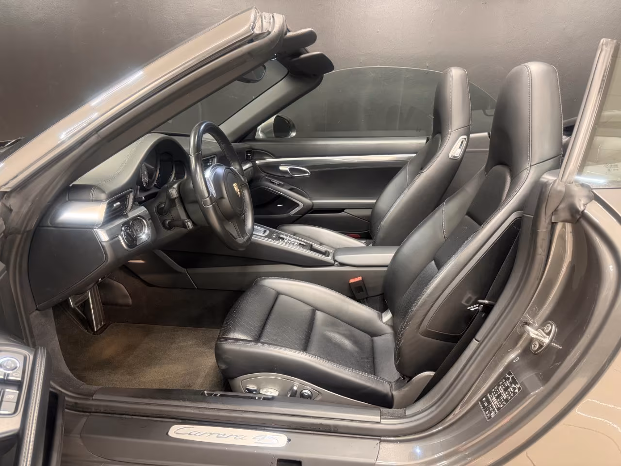 Porsche 911 Cabrio 3.8 Carrera 4S