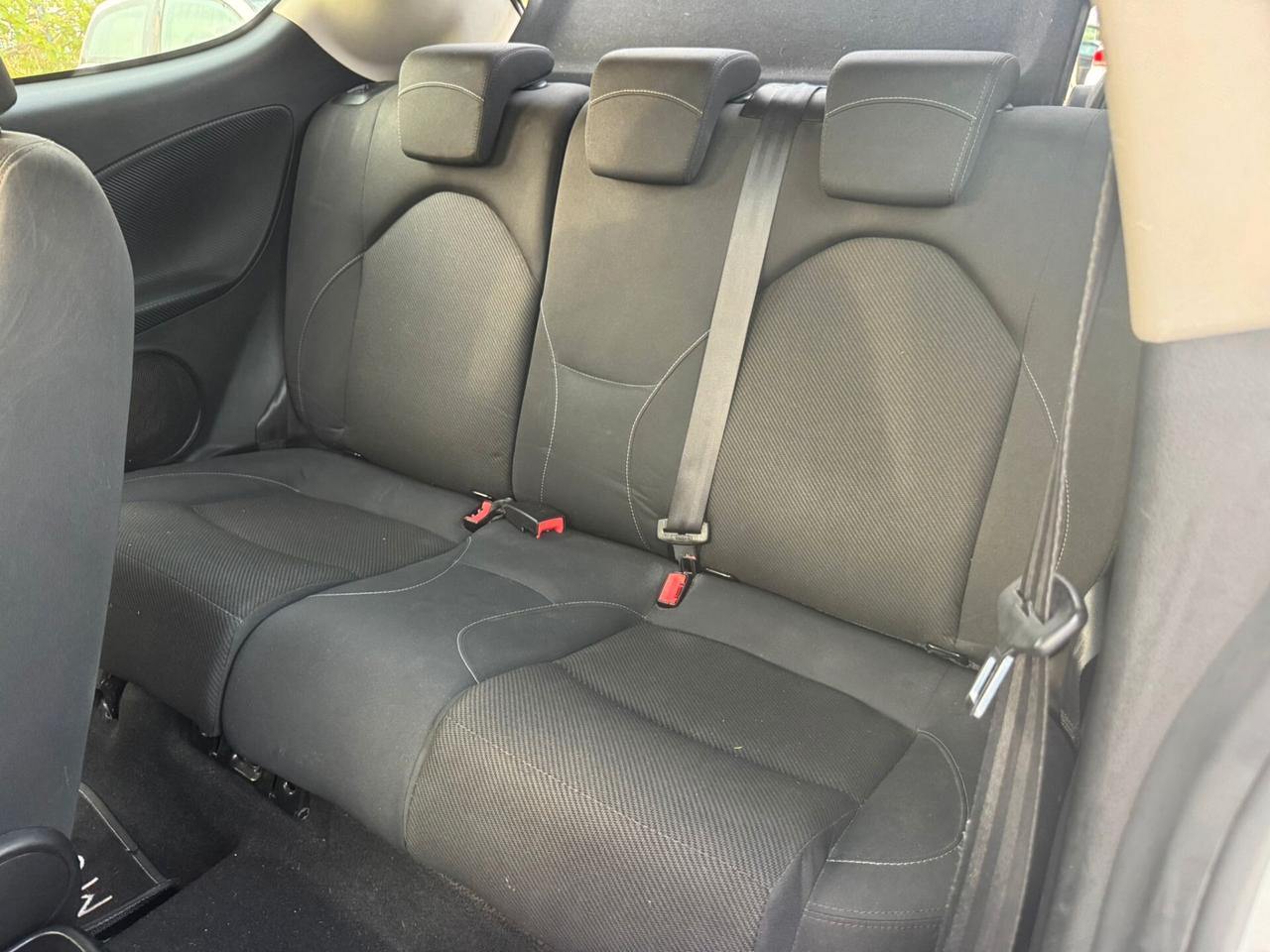 Alfa Romeo MiTo 1.3 JTD 2012 NEOPATENTATI