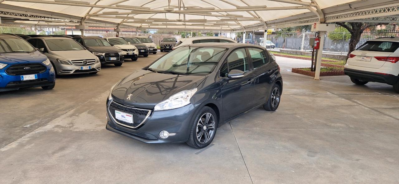 Peugeot 208 1.4 HDi 68cv 5 porte Allure