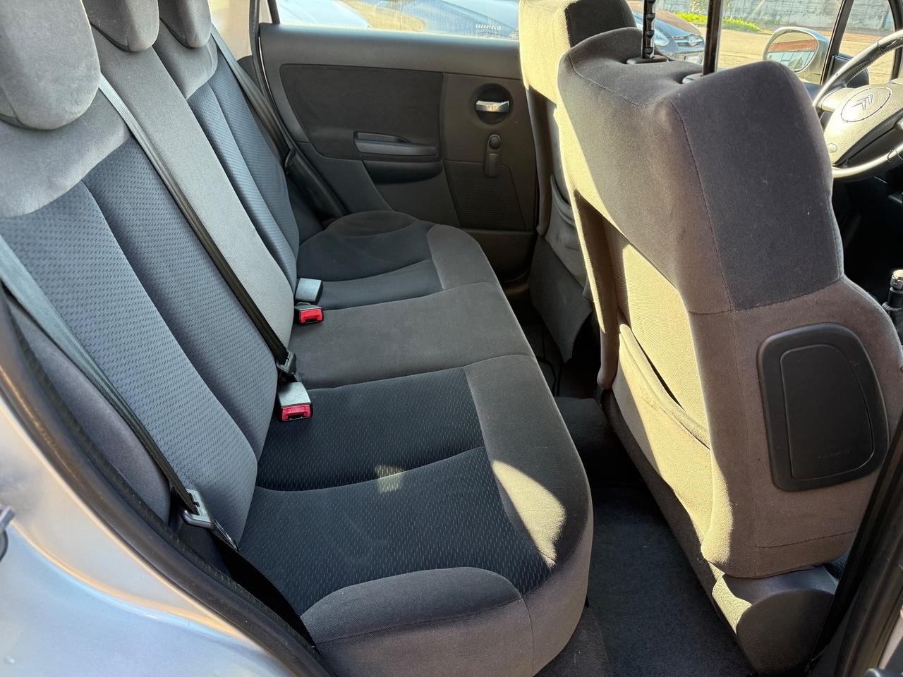 Citroen C3 1.1 airdream Perfect Techno COLORE GRIGIO