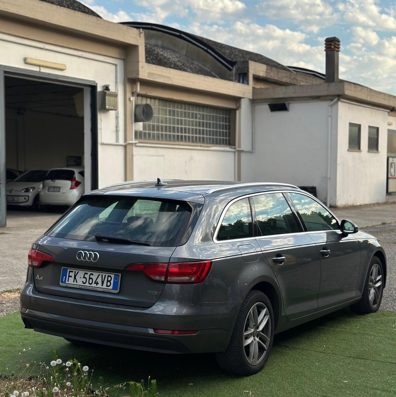 Audi A4 Avant 2.0 TDI 150 CV S tronic Sport