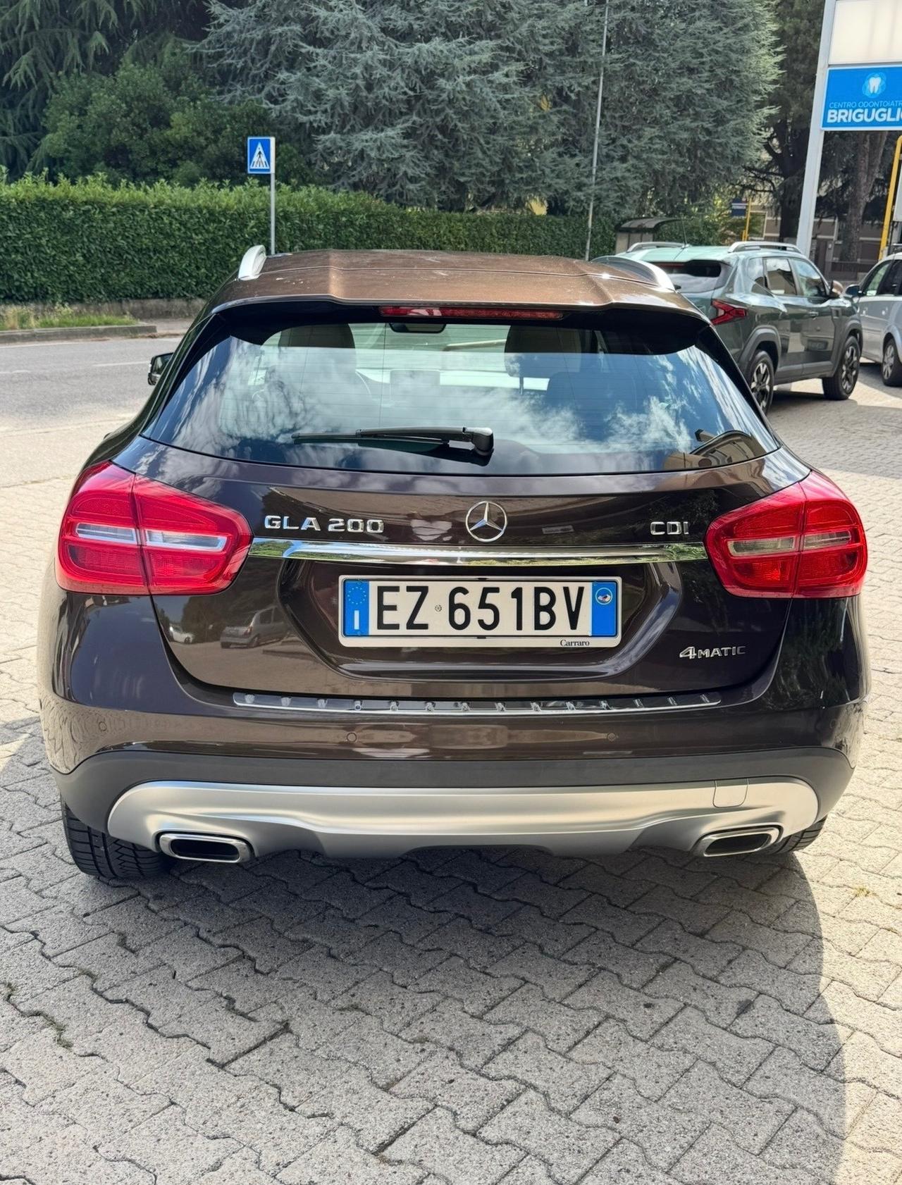Mercedes-benz GLA 200 d Automatic 4Matic Premium