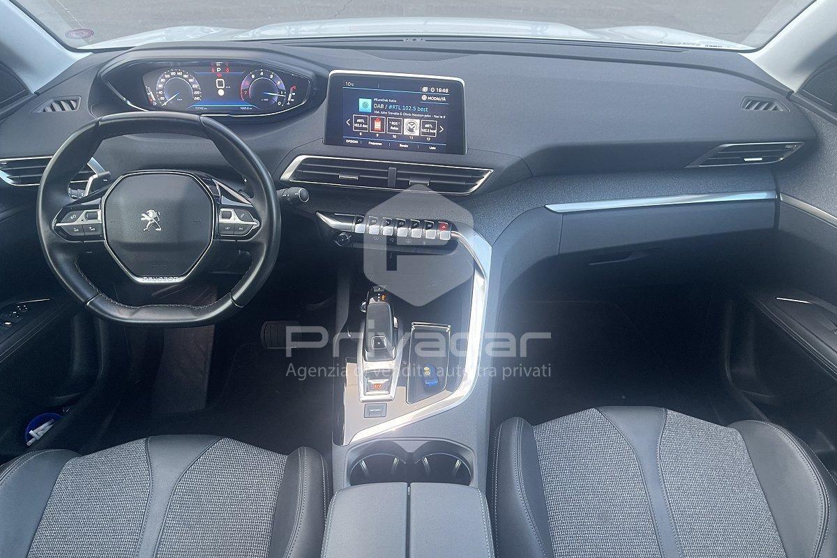 PEUGEOT 3008 PureTech Turbo 130 S&S EAT8 Allure