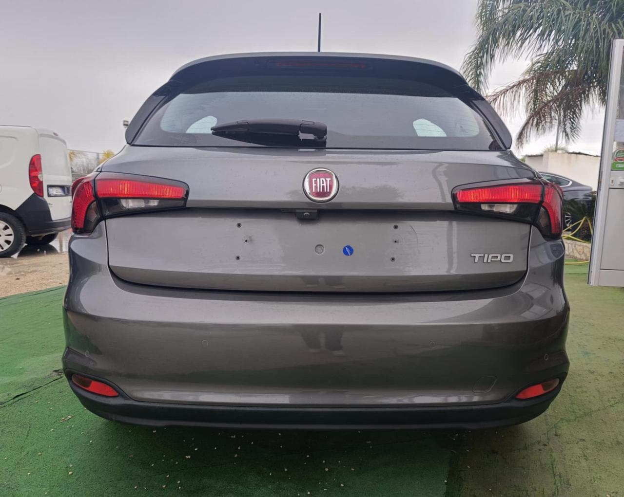 Fiat Tipo 1.4 T-Jet 120CV GPL 5 porte Easy Business - 2018