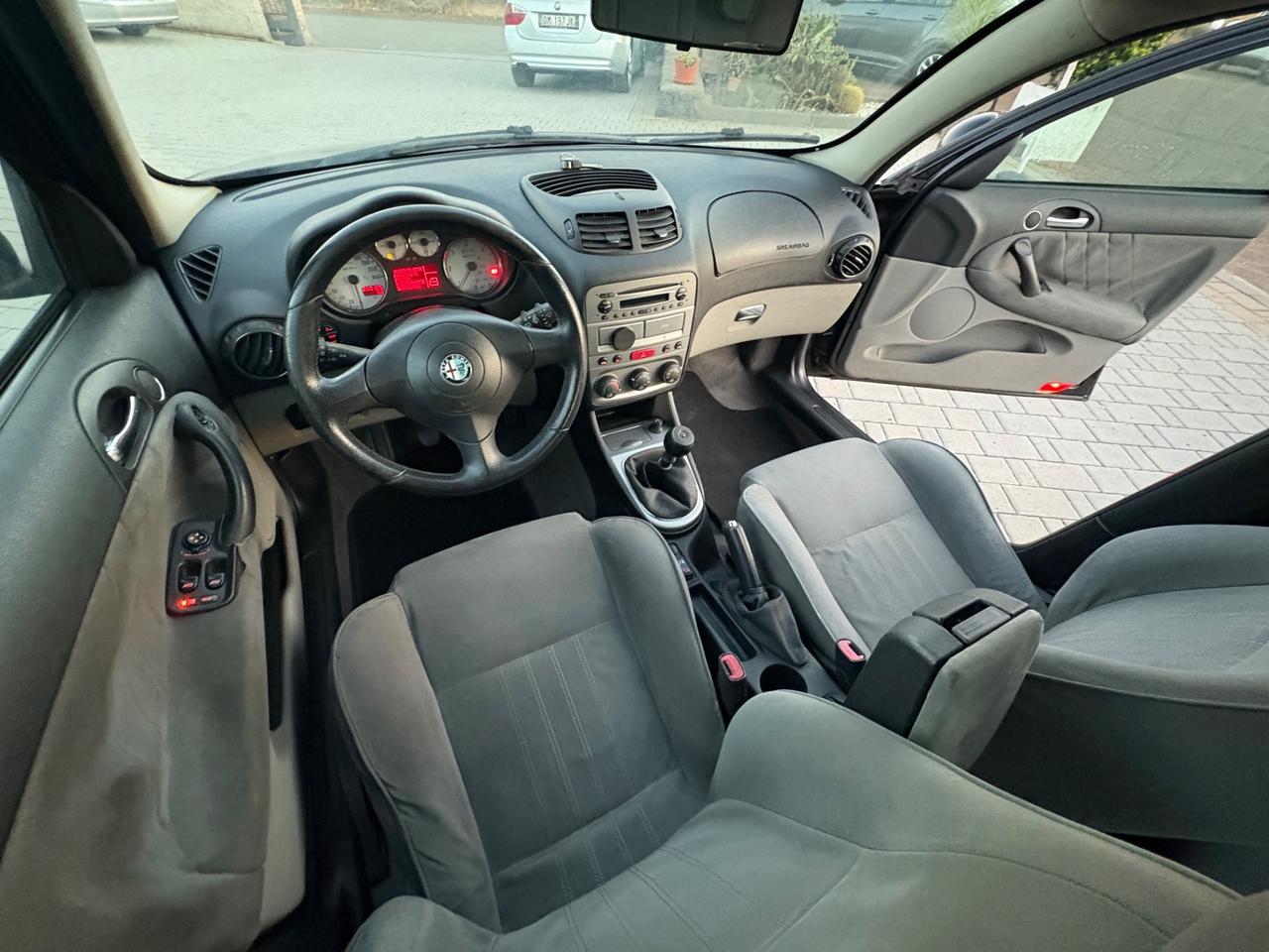 Alfa Romeo 147 1.9 JTD (120) 5 porte Progression