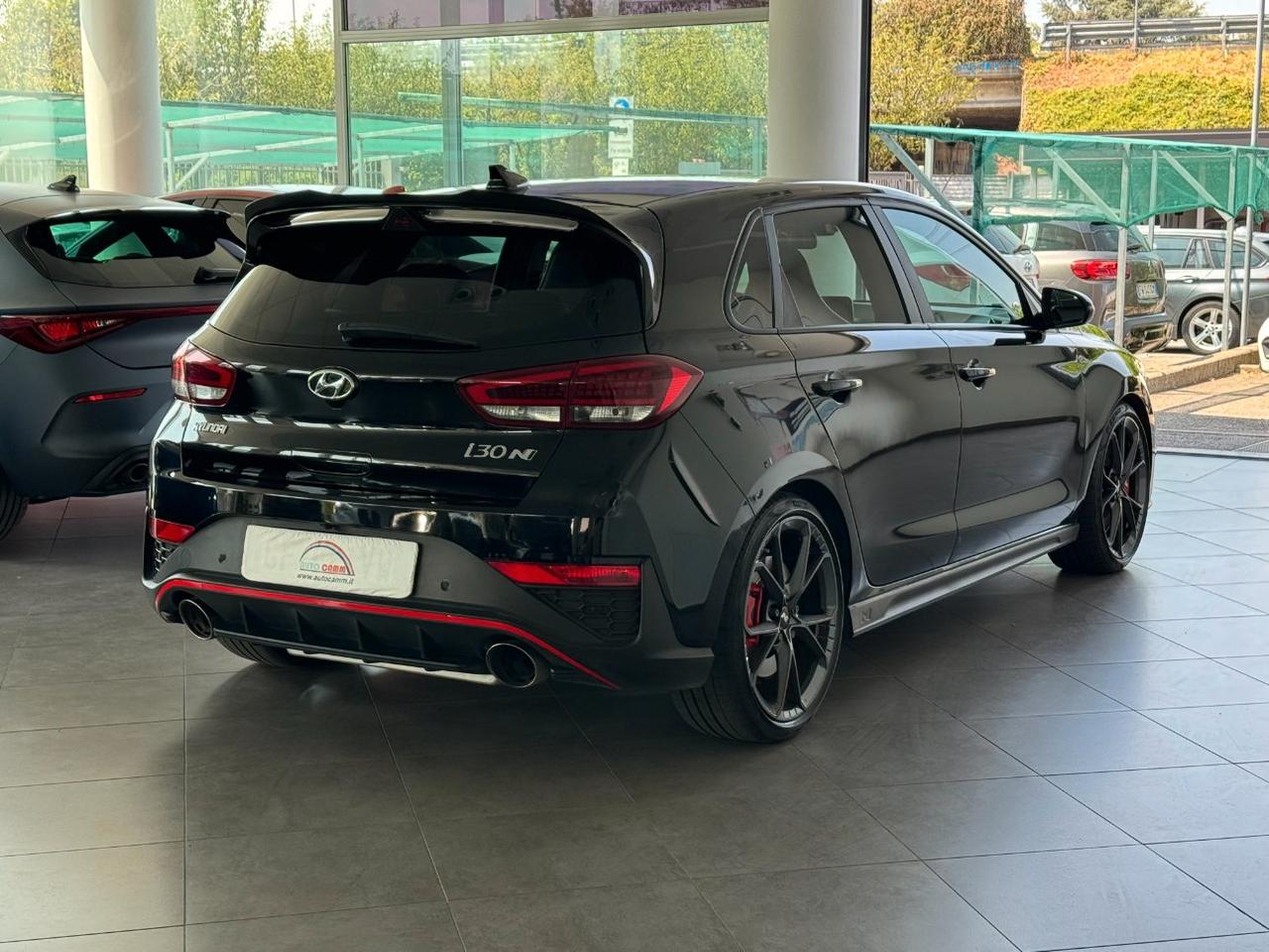 Hyundai i30 N 2.0 T-gdi 275cv N Performance dct SEDILI GUSCIO