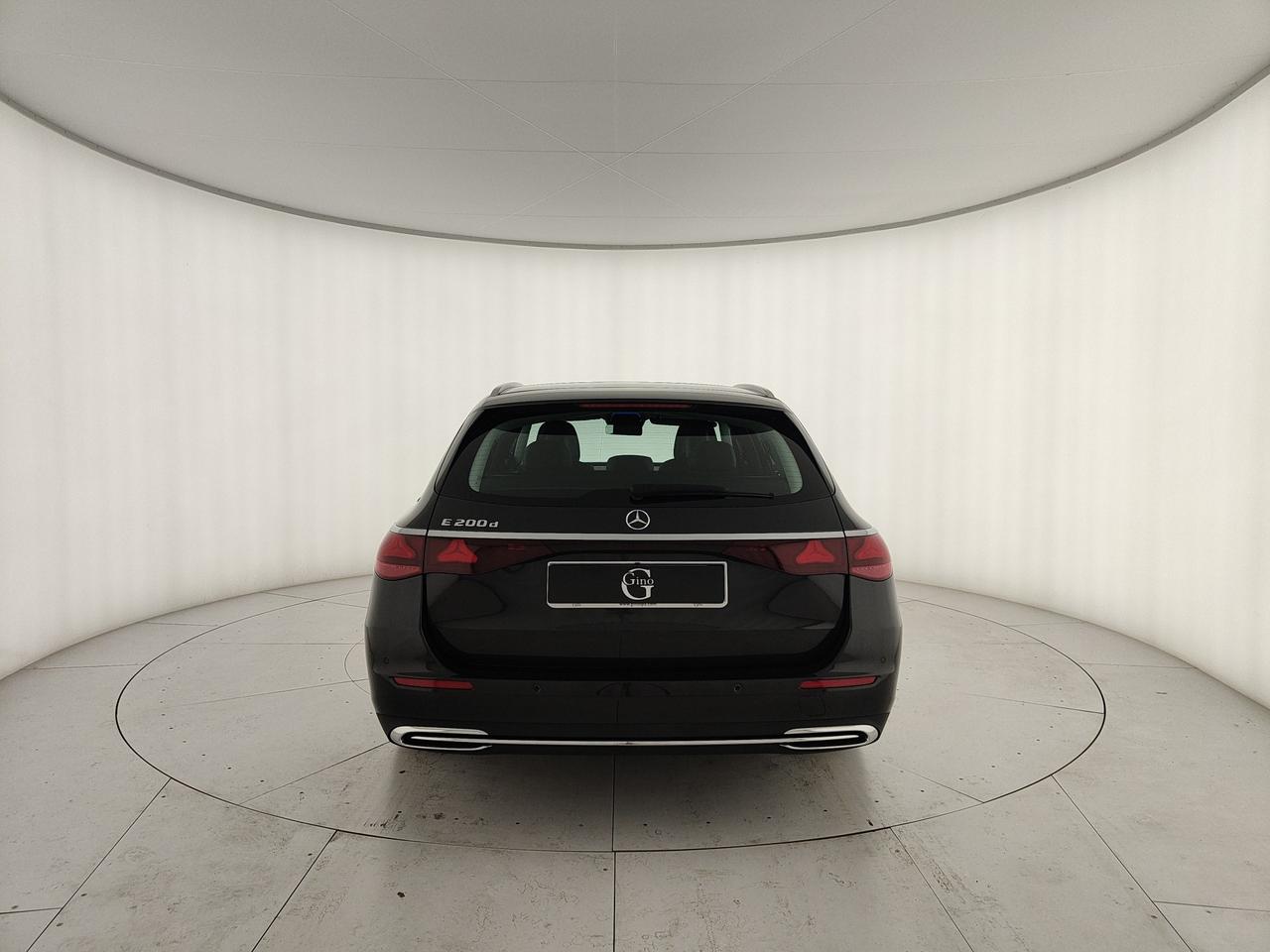 Mercedes-Benz E SW 200 d Advanced auto
