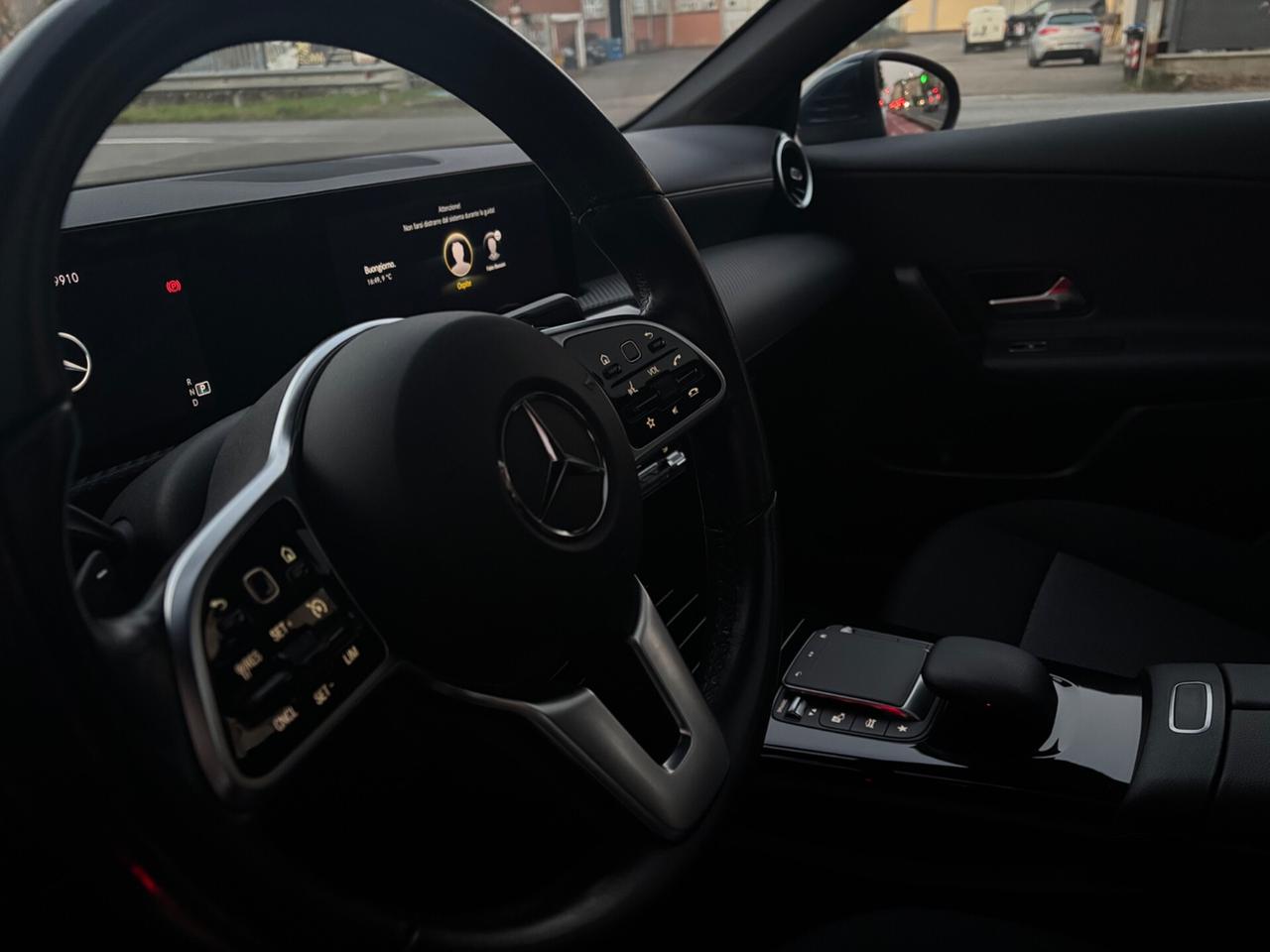 Mercedes-benz CLA 180 d Automatic Shooting Brake Business