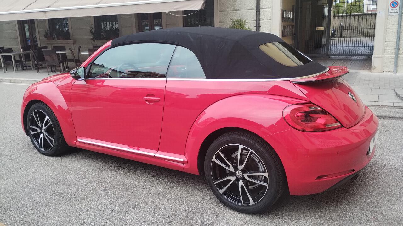 Volkswagen Maggiolino Cabrio 2.0 TDI Sport BlueMotion Technology
