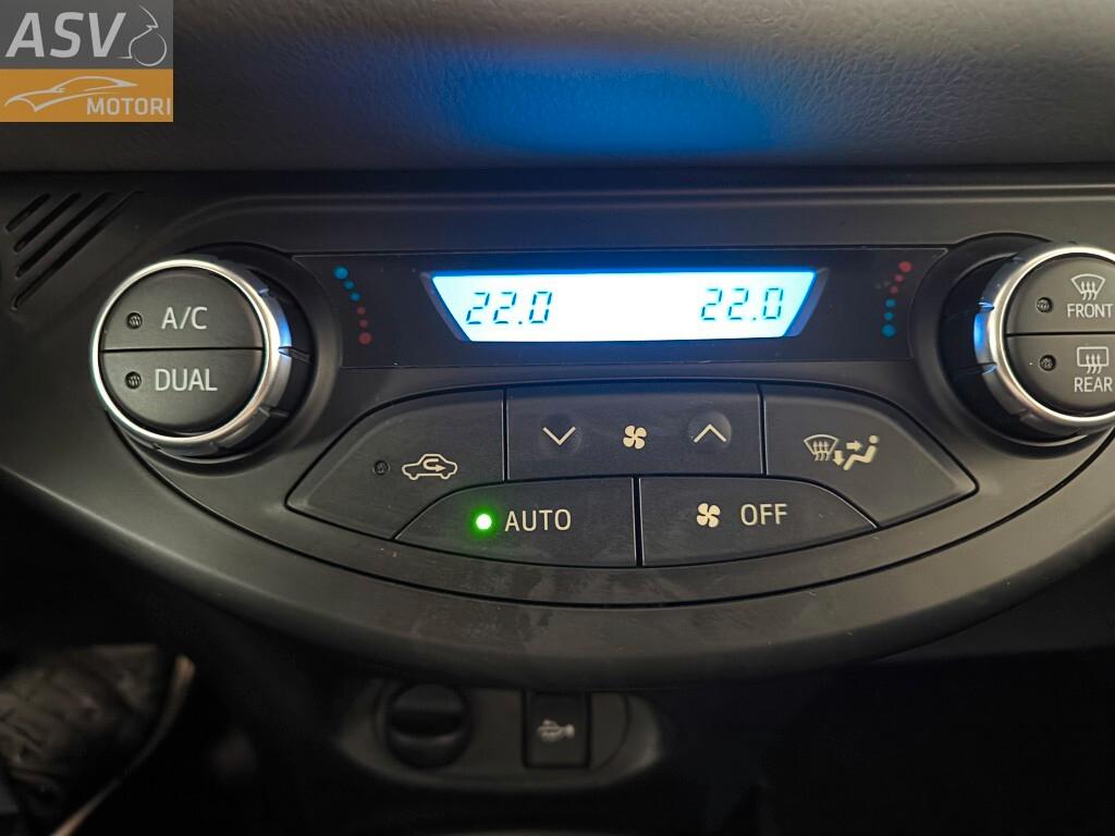 Toyota Yaris 1.5 Hybrid 5 porte 1.5h Business
