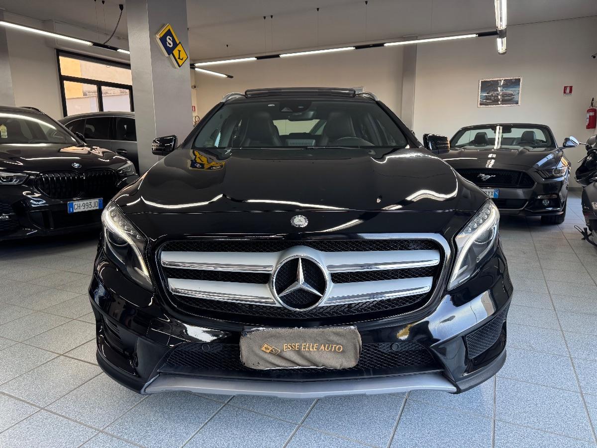 MERCEDES GLA 200 d Automatic AMG TETTO/ RETROCAMERA/ NAVI